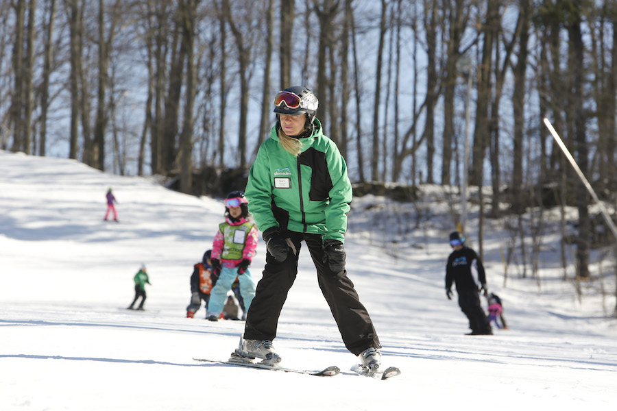 Your first ski day lesson with the proper guidance